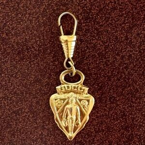 Authentic Vintage Gucci Knight Charm Pendant Zipper Pull, gold tone